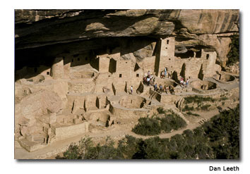 Cliff-Dwellings-Mesa-Verde