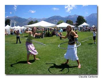 Festival-Goers-Hula-Hoops