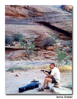 Hike-McDonald-Canyon-Natural-Amphitheater