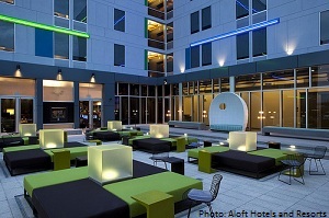 Lounge Aloft